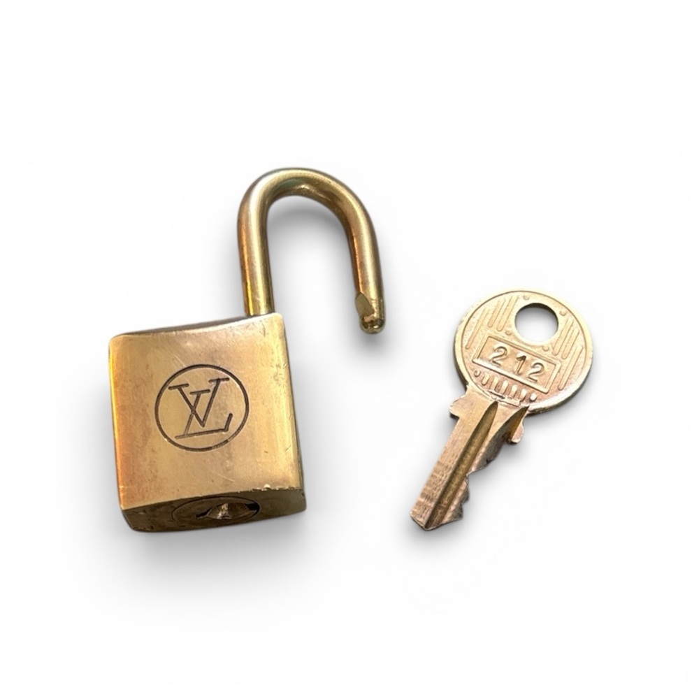 Louis Vuitton Gold Padlock with Key #212